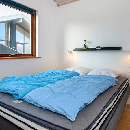 8 Person In Ulfborg-by Traum *